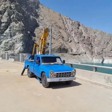 تصویر  نیسان بالابر درشیراز